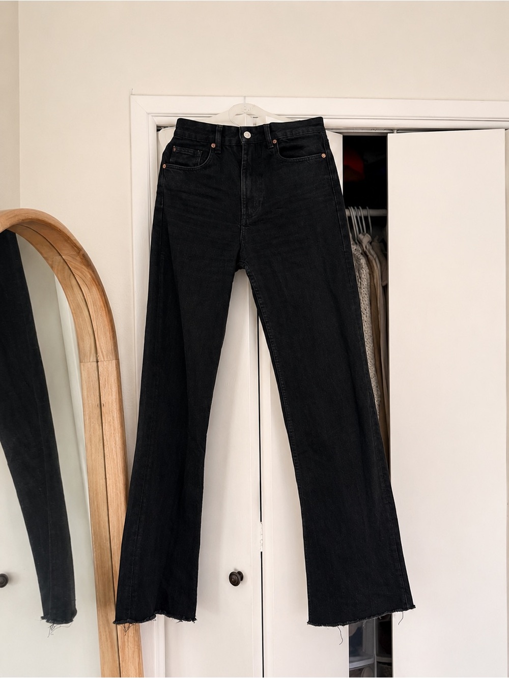 Zara Black Straight Leg High-Rise Jeans